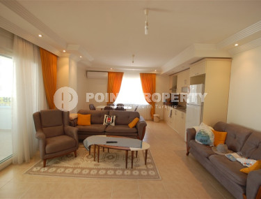 Three-room apartment with a swimming pool in the lower part of the Oba district, 75 m2-id-1305-photo-4
