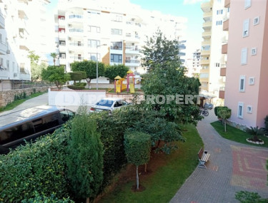 Готовая к проживанию трёхкомнатная квартира с просторными балконами, район Тосмур-id-3459-фото-5