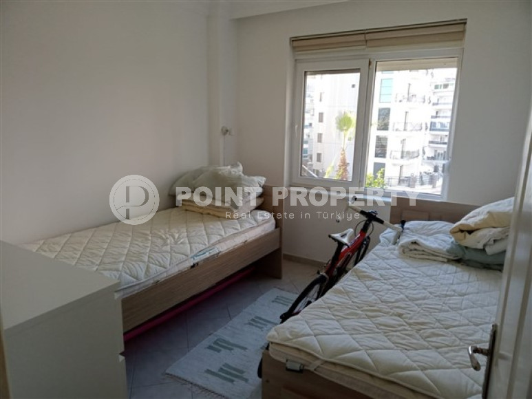 Готовая к проживанию трёхкомнатная квартира с просторными балконами, район Тосмур-id-3459-фото-6