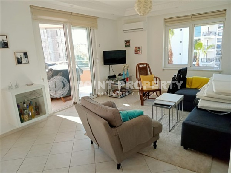 Готовая к проживанию трёхкомнатная квартира с просторными балконами, район Тосмур-id-3459-фото-8