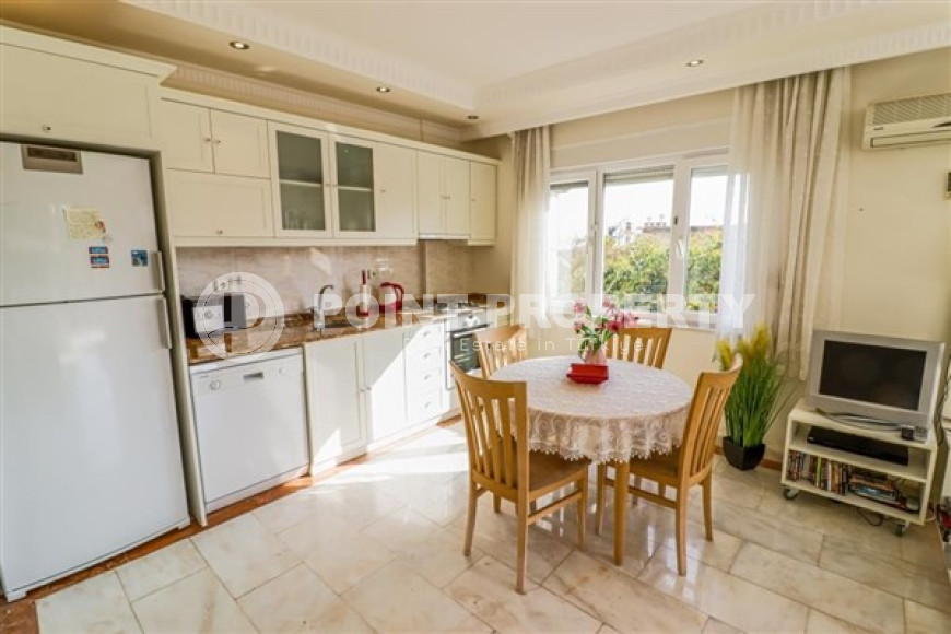 Ухоженная квартира 110 м2 в небольшом доме, центр Аланьи-id-3460-фото-4