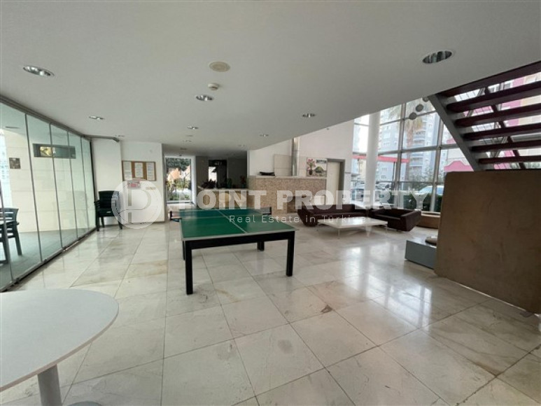 Комфортабельная трёхкомнатная квартира 130 м2 в 250 метрах от моря, район Махмутлар-id-3465-фото-2