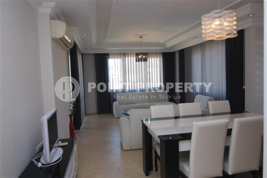 Spacious two-level apartment with an area of 200 m2, Mahmutlar district-id-3466-photo-2