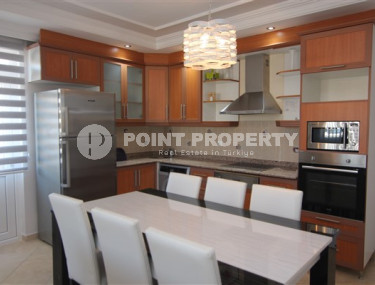 Просторные двухуровневые апартаменты с площадью 200 м2, район Махмутлар-id-3466-фото-3