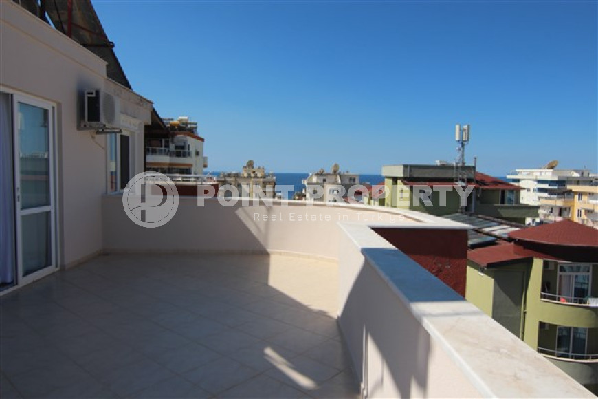 Spacious two-level apartment with an area of 200 m2, Mahmutlar district-id-3466-photo-10