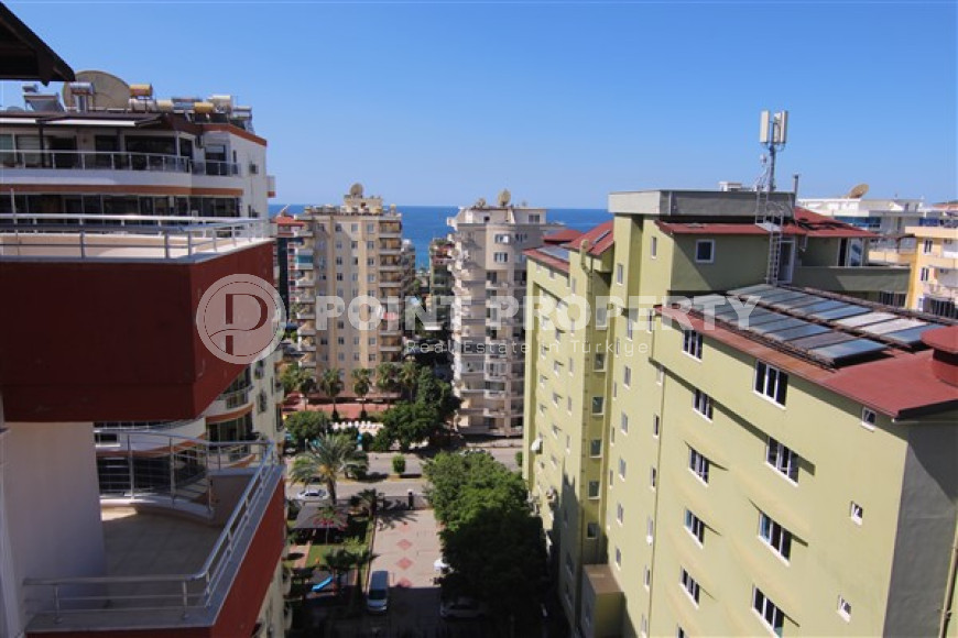Spacious two-level apartment with an area of 200 m2, Mahmutlar district-id-3466-photo-12