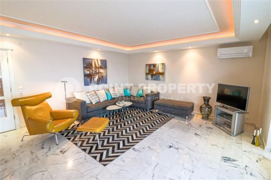 Вместительные апартаменты 4+1 и 170 м2 возле городских пляжей района Тосмур-id-3469-фото-5