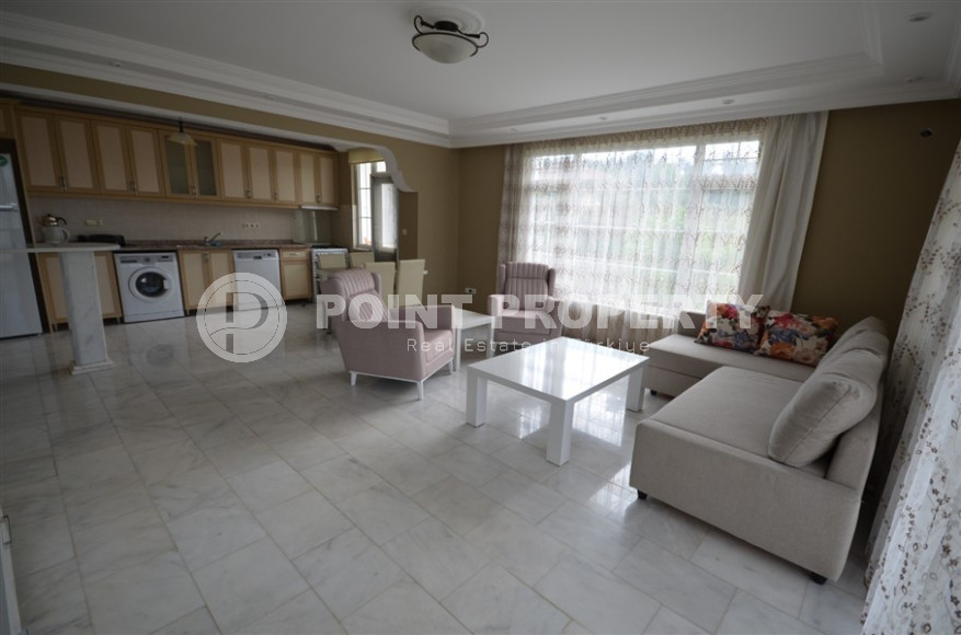 Spacious Apartment 2+1 on the ground floor in the elite area of Verkhnaya Oba, 110 m2-id-1306-photo-2