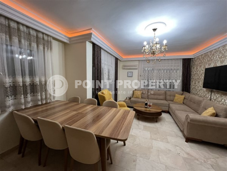 Large three-room apartment 110 m2 with two balconies and bathrooms, in the Cikcilli area-id-3472-photo-10