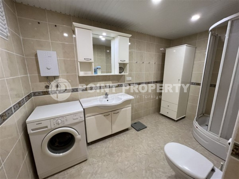 Large three-room apartment 110 m2 with two balconies and bathrooms, in the Cikcilli area-id-3472-photo-20