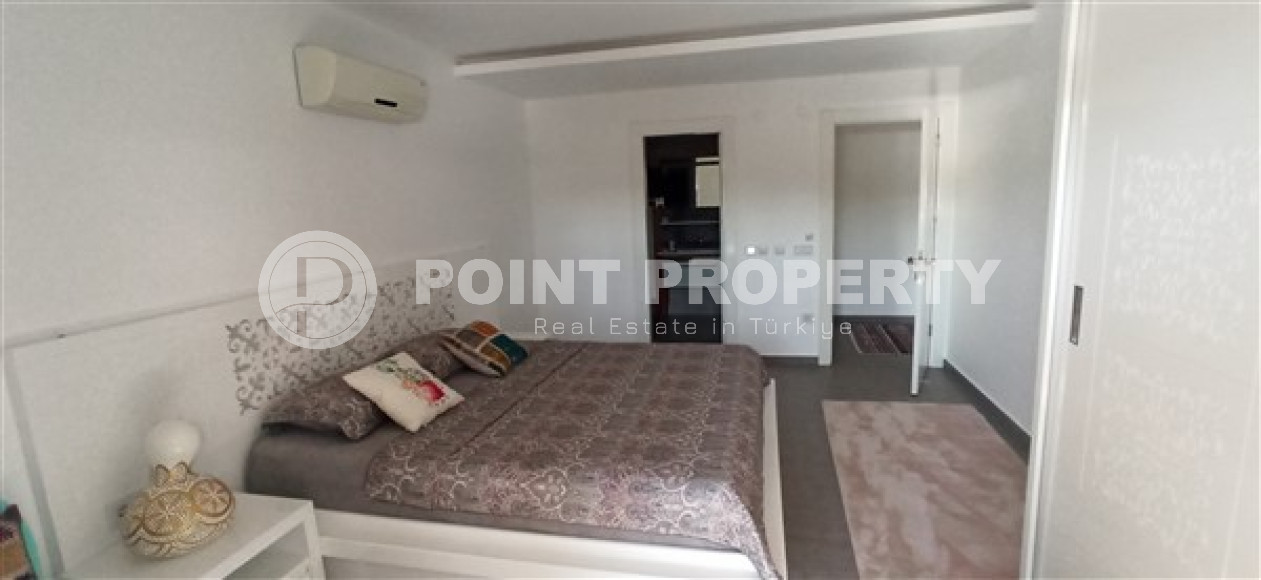 Трёхкомнатная дуплексная квартира 170 м2 с мебелью в доме 2015 года, район Оба-id-3476-фото-3