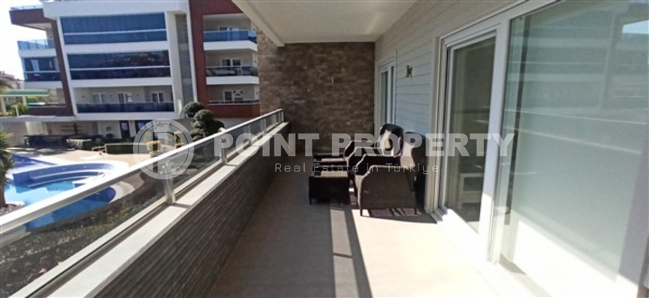 Трёхкомнатная дуплексная квартира 170 м2 с мебелью в доме 2015 года, район Оба-id-3476-фото-4