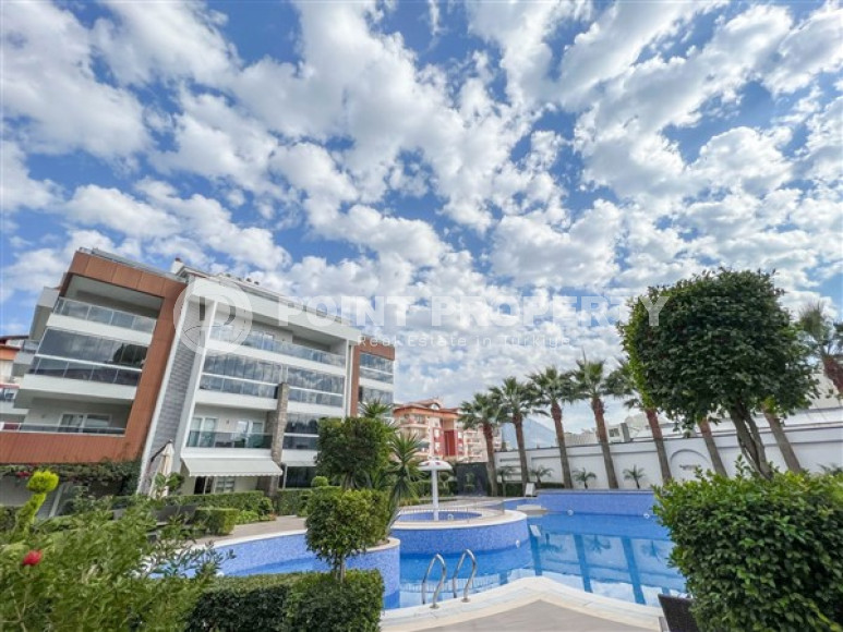 Трёхкомнатная дуплексная квартира 170 м2 с мебелью в доме 2015 года, район Оба-id-3476-фото-17