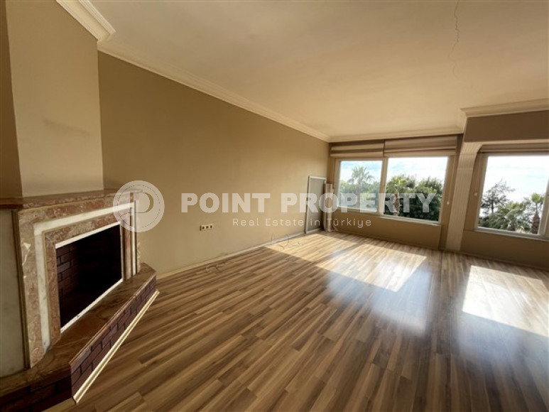 Прекрасная четырехкомнатная квартира 135 м2 на первой береговой линии, центр Аланьи-id-3487-фото-15