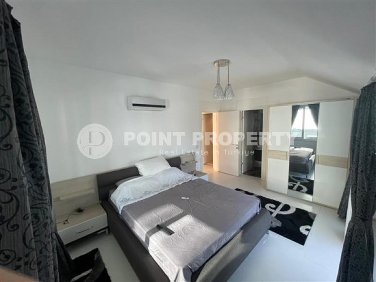 Вместительная двухуровневая квартира с площадью 130 м2, центр Аланьи, 50 метров до Средиземного моря-id-3489-фото-6