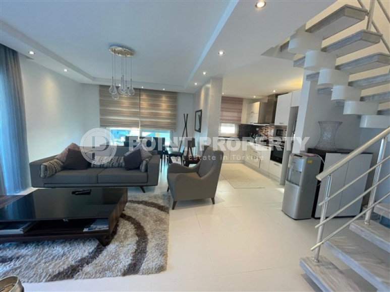 Вместительная двухуровневая квартира с площадью 130 м2, центр Аланьи, 50 метров до Средиземного моря-id-3489-фото-12