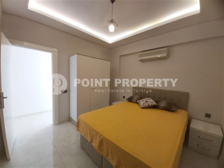Comfortable 2+1 apartment with an area of 135 m2, in the center of Alanya, Damlatas-id-3500-photo-6