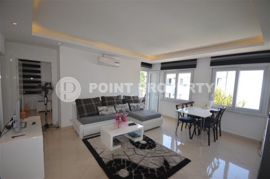 Spacious apartment with a 2+1 layout and an area of 90 m2 in a complex with a private pool and garden in the Oba area, 250 meters from the sea-id-1309-photo-6