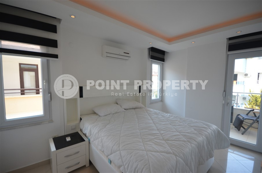 Spacious apartment with a 2+1 layout and an area of 90 m2 in a complex with a private pool and garden in the Oba area, 250 meters from the sea-id-1309-photo-8