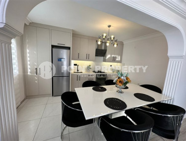 Three-room apartment with furniture in the Mahmutlar area, with an area of 120 m2-id-3507-photo-2