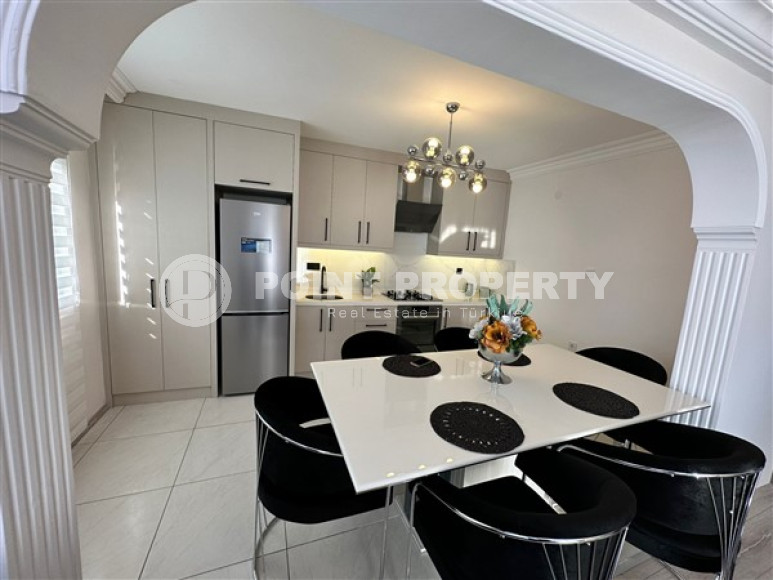 Three-room apartment with furniture in the Mahmutlar area, with an area of 120 m2-id-3507-photo-2