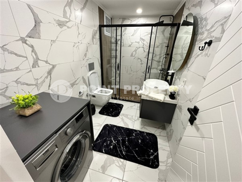 Three-room apartment with furniture in the Mahmutlar area, with an area of 120 m2-id-3507-photo-8