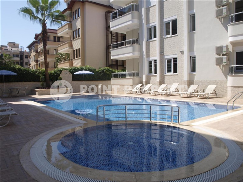 Spacious apartment with a 2+1 layout and an area of 90 m2 in a complex with a private pool and garden in the Oba area, 250 meters from the sea-id-1309-photo-19