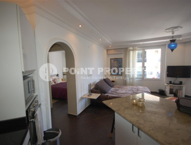 Comfortable three-room apartment 2+1 with an area of 110 m2 from the owner in a large complex in Oba, Alanya, 600 meters from the sea-id-1310-photo-3