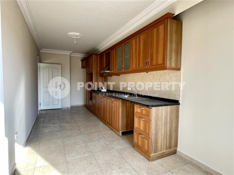 Ухоженная большая квартира с площадью 110 м2 в 300 метрах от городской инфраструктуры, центр Аланьи-id-3513-фото-3