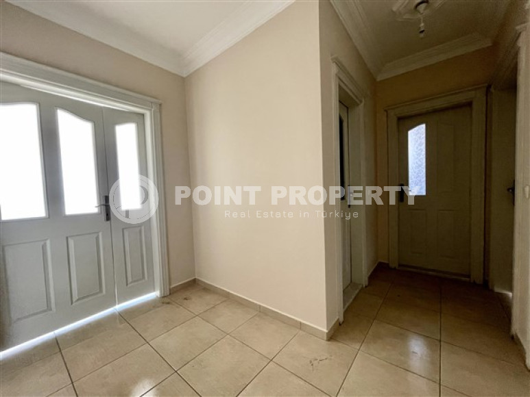 Ухоженная большая квартира с площадью 110 м2 в 300 метрах от городской инфраструктуры, центр Аланьи-id-3513-фото-10