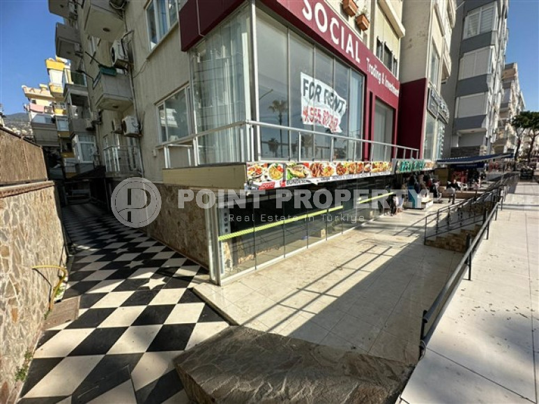 Панорамная квартира 2+1 с видом на море и всего в 50м от пляжа, в самом центре Алании.-id-3515-фото-11