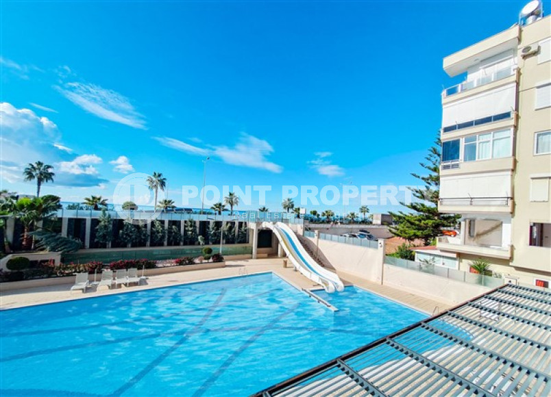 Апартаменты 1+1 в ультрасовременном жилом комплексе на берегу моря в центре района Махмутлар-id-3516-фото-8