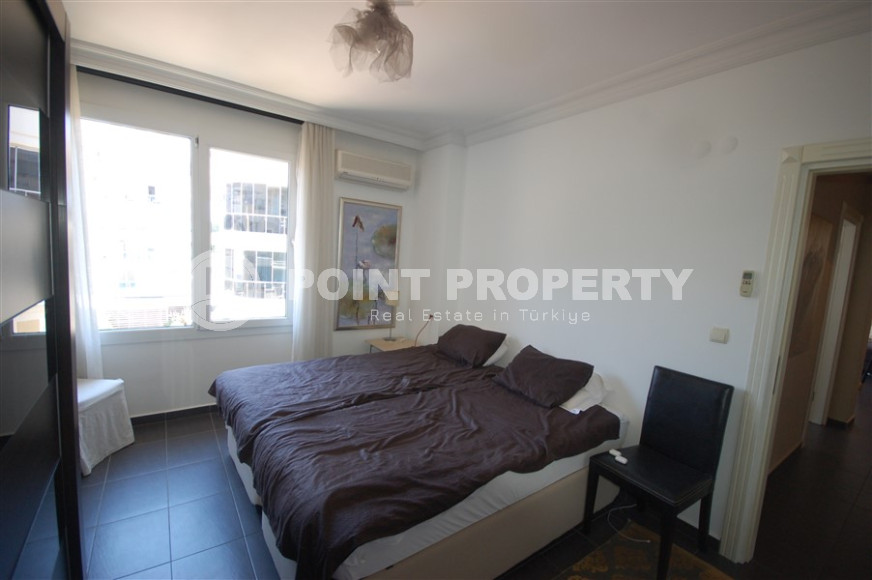 Comfortable three-room apartment 2+1 with an area of 110 m2 from the owner in a large complex in Oba, Alanya, 600 meters from the sea-id-1310-photo-10