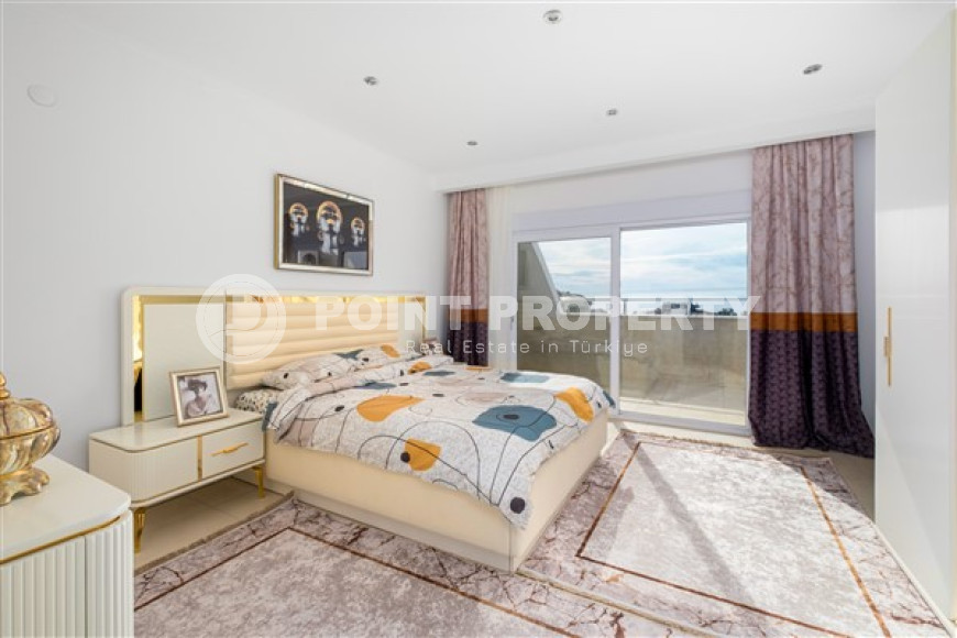 Пентхаус 110м2 недалеко от моря в закрытом жилом комплексе с богатой внутренней инфраструктурой.-id-3519-фото-6