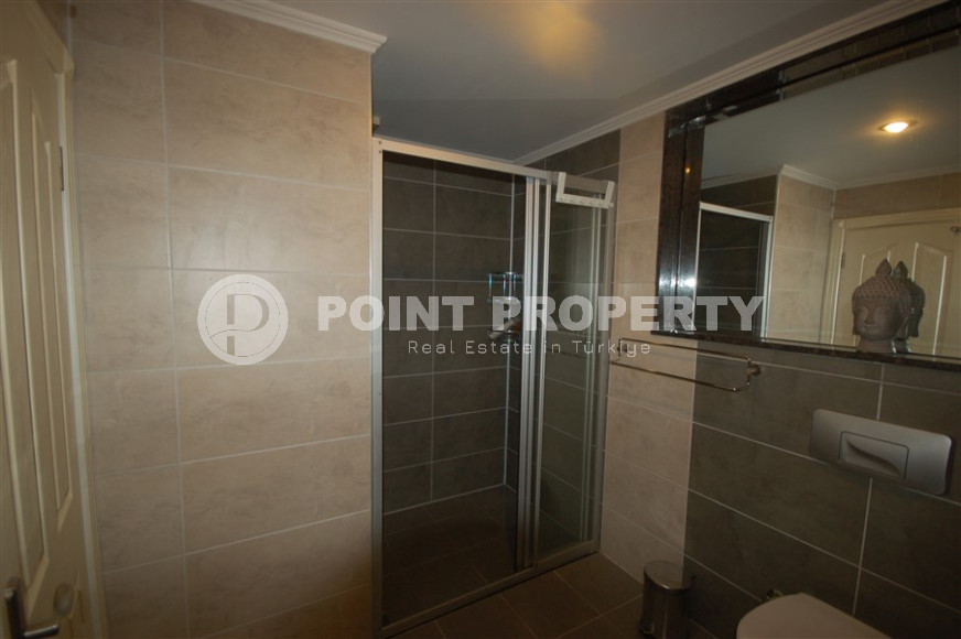 Comfortable three-room apartment 2+1 with an area of 110 m2 from the owner in a large complex in Oba, Alanya, 600 meters from the sea-id-1310-photo-15