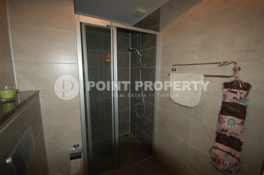 Comfortable three-room apartment 2+1 with an area of 110 m2 from the owner in a large complex in Oba, Alanya, 600 meters from the sea-id-1310-photo-18