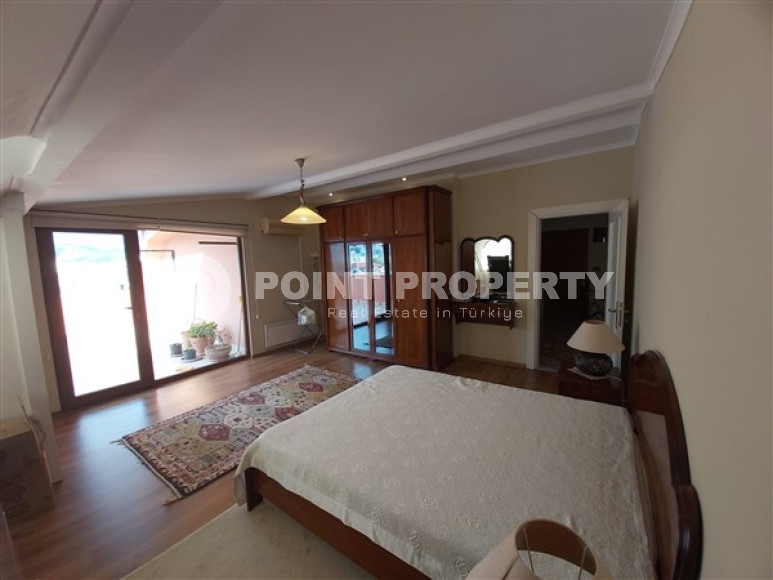 Дворцовый шестикомнатный пентхаус 320 м2 с уникальным интерьером, район нижняя Оба-id-3522-фото-13