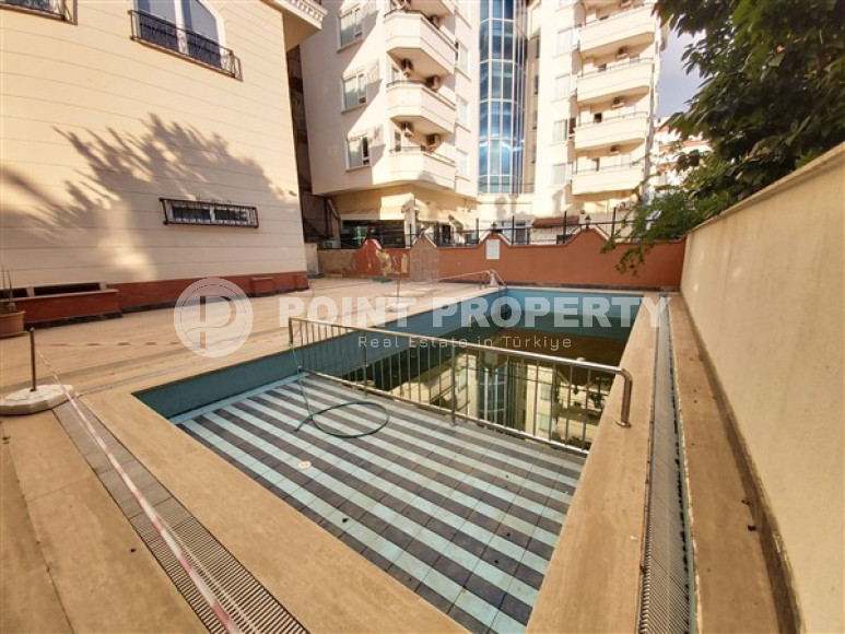 Дворцовый шестикомнатный пентхаус 320 м2 с уникальным интерьером, район нижняя Оба-id-3522-фото-16