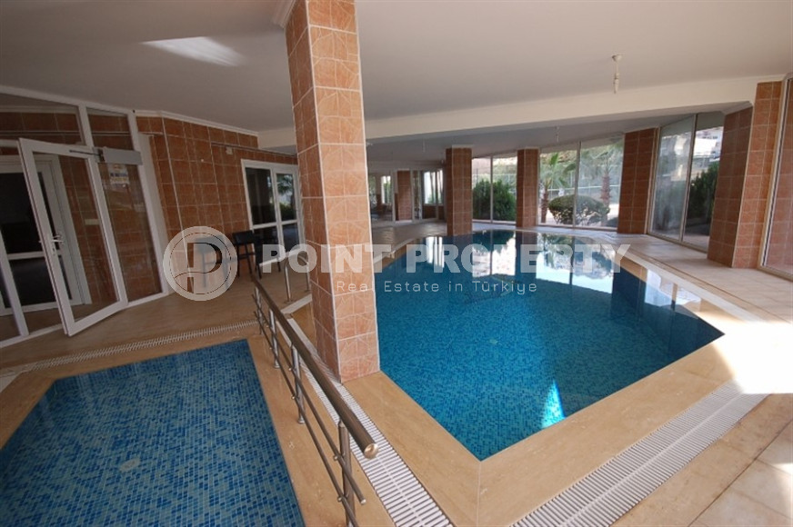 Comfortable three-room apartment 2+1 with an area of 110 m2 from the owner in a large complex in Oba, Alanya, 600 meters from the sea-id-1310-photo-21