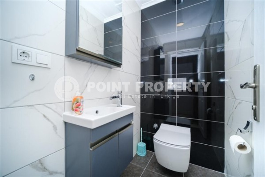 Красивая трёхкомнатная квартира 110 м2, центр Аланьи, с мебелью-id-3528-фото-10