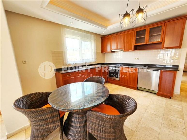 Пентхаус 3+1 195м2 недалеко от моря, в непосредственном соседстве с объектами инфраструктуры.-id-3531-фото-5