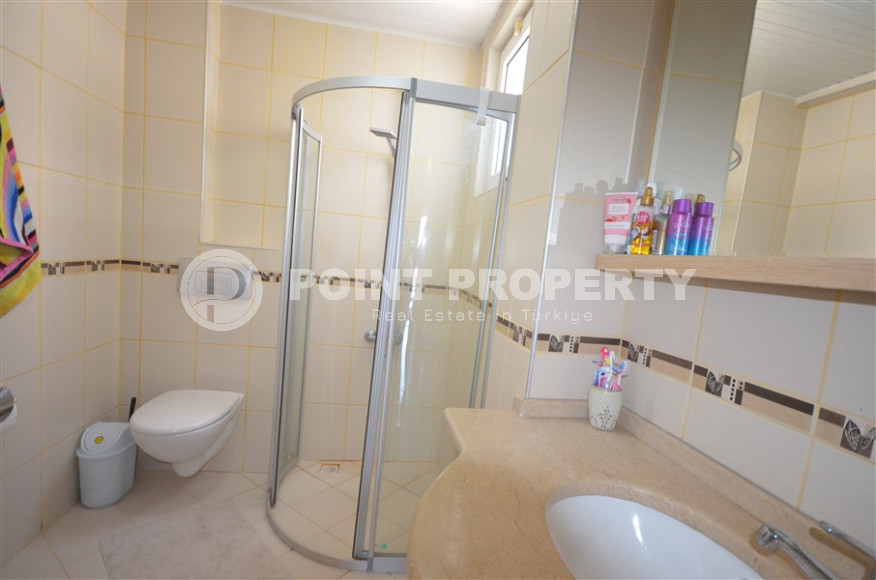 Просторные апартаменты планировкой 2+1 и площадью 117 м2 в комплексе с собственным бассейном и садом в районе Тосмур, 700 метров от моря-id-1311-фото-9