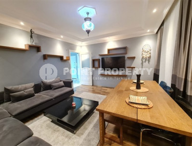 Стильная квартира 2+1 с дизайнерским ремонтом в 400 метрах от моря в самом центре района Оба.-id-3532-фото-2