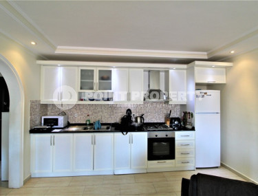 Просторные апартаменты планировкой 2+1 и площадью 120 м2 в комплексе с собственным бассейном и садом в районе Тосмур, в 400 метрах от моря-id-1312-фото-5