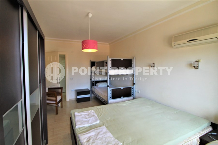 Просторные апартаменты планировкой 2+1 и площадью 120 м2 в комплексе с собственным бассейном и садом в районе Тосмур, в 400 метрах от моря-id-1312-фото-8