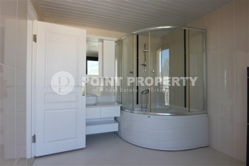 Роскошный дуплекс 520 м2 в 400 метрах от пляжа.-id-3551-фото-15