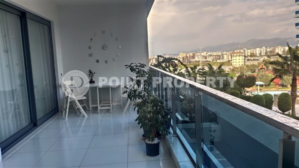 Квартира 1+1 с хорошим стильным ремонтом в пешей доступности до моря и центра района Каргыджак.-id-3554-фото-7