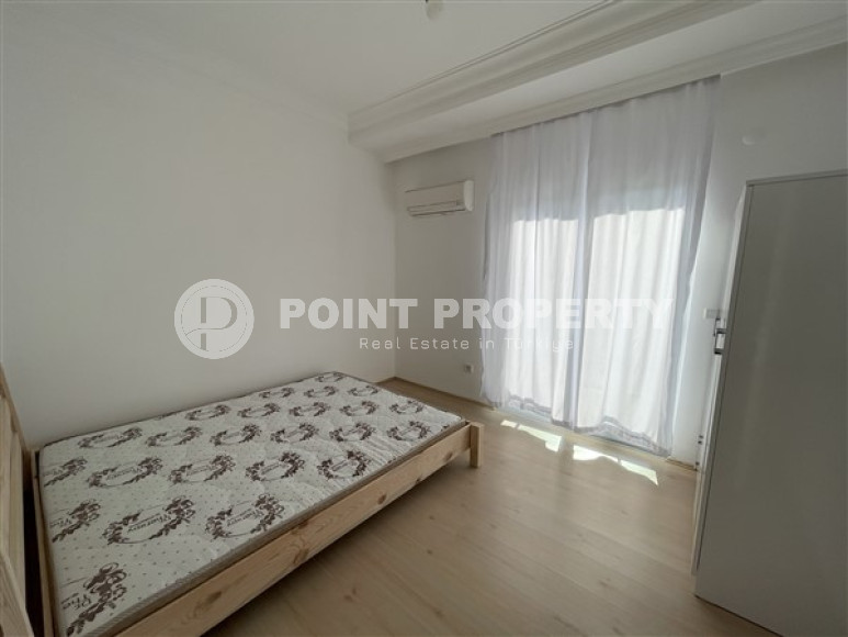 Небольшая квартира в отдельно стоящем здании в 850 метрах от пляжа.-id-3555-фото-4