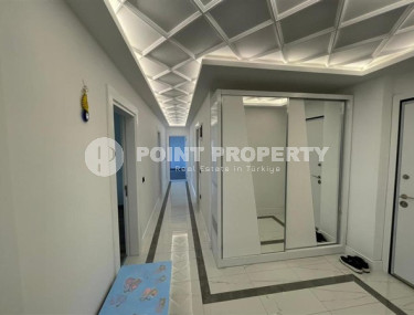 Просторная квартира 3+1 на 5-м этаже с панорамным видом на горы.-id-3557-фото-3