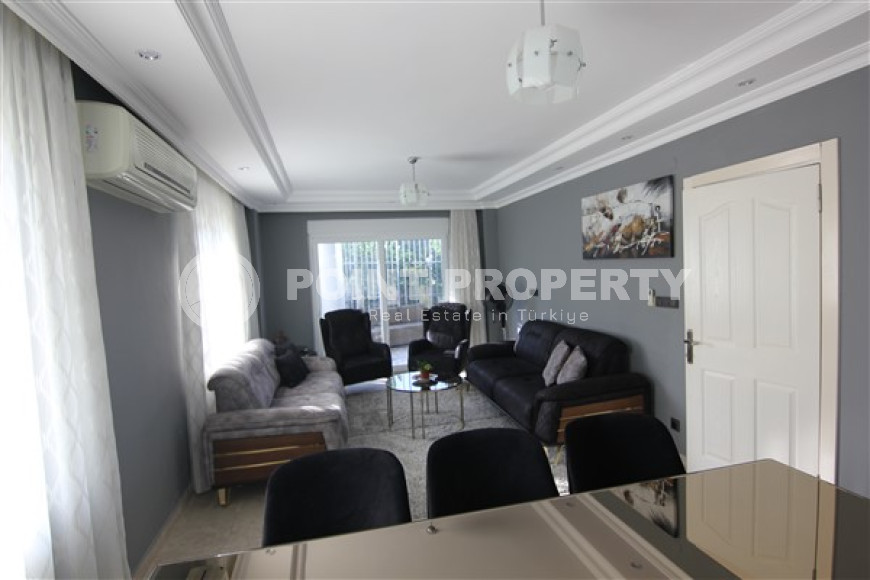 Триплекс 200 м2 с садом и бассейном в элитном районе Каргыджак.-id-3559-фото-5